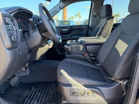 New 2026 Chevrolet Silverado 1500 Custom image 5