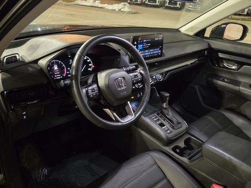 Used 2025 Honda CR-V EX-L image 4