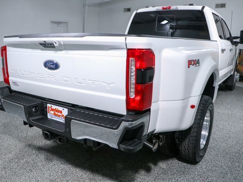 Used 2024 Ford F350 Lariat w/ Lariat Ultimate Package AWD/4WD image 7