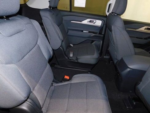 New 2026 Ford Explorer Active image 19