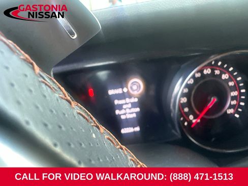 Used 2021 Jeep Wrangler Unlimited Rubicon w/ Dual Top Group AWD/4WD image 13
