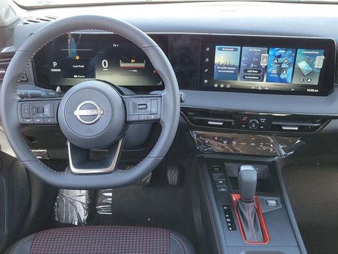New 2026 Nissan Kicks SR w/ Cold Weather Package image 8