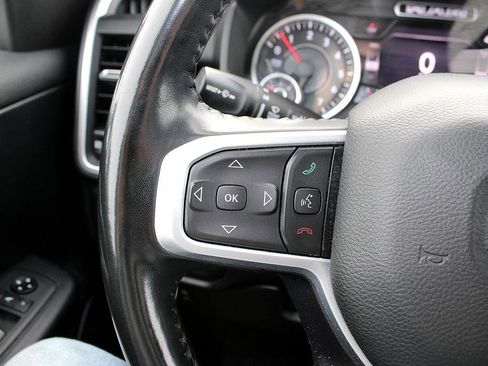 Used 2021 RAM 1500 Big Horn image 11