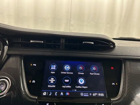 Used 2023 Cadillac XT6 Sport image 16