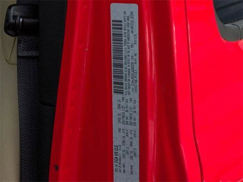 Certified 2018 Jeep Wrangler Unlimited Sahara w/ Dual Top Group image 40