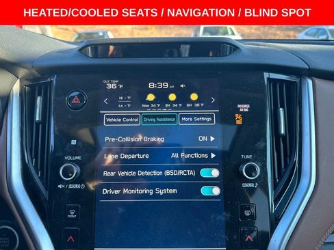 Used 2023 Subaru Outback Touring image 12