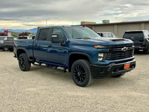 New 2026 Chevrolet Silverado 2500 Custom w/ Custom Value Package image 7