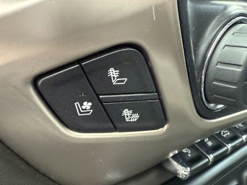 Used 2019 GMC Sierra 2500 Denali w/ Duramax Plus Package image 40