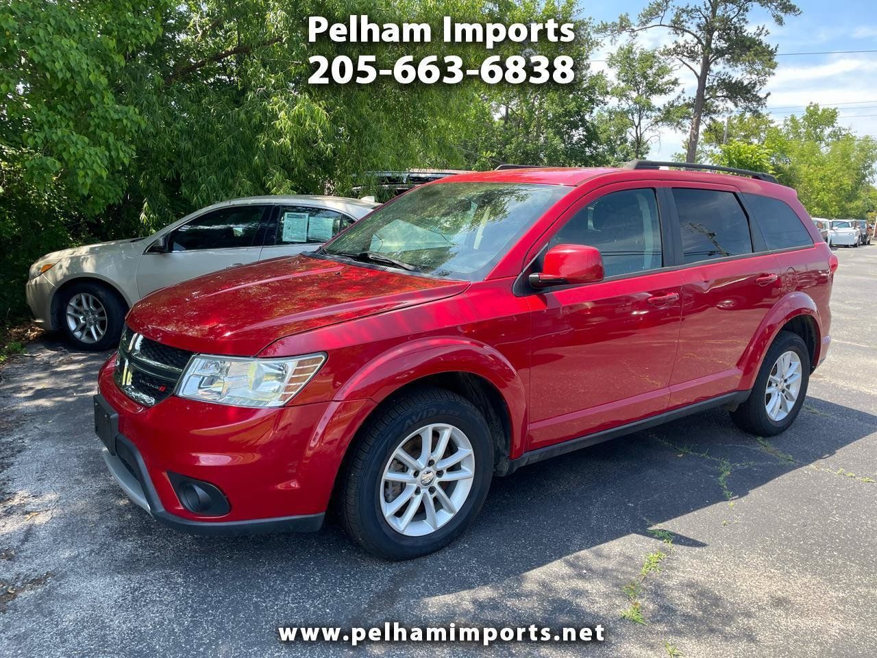 Used 2017 Dodge Journey SXT w/ Comfort/Convenience Group AWD/4WD image 1