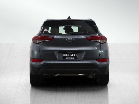 Used 2017 Hyundai Tucson SE Plus image 4