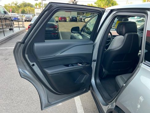 Used 2024 Cadillac Lyriq Tech AWD/4WD image 46