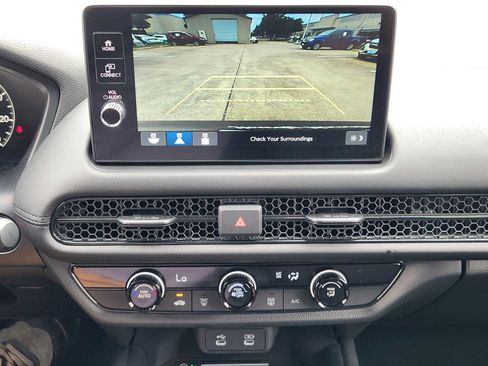 Certified 2026 Honda HR-V LX image 17