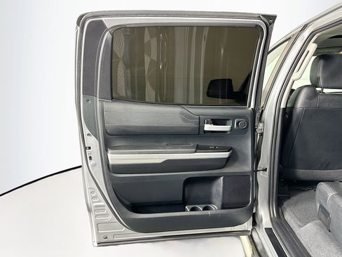 Used 2016 Toyota Tundra Limited image 25