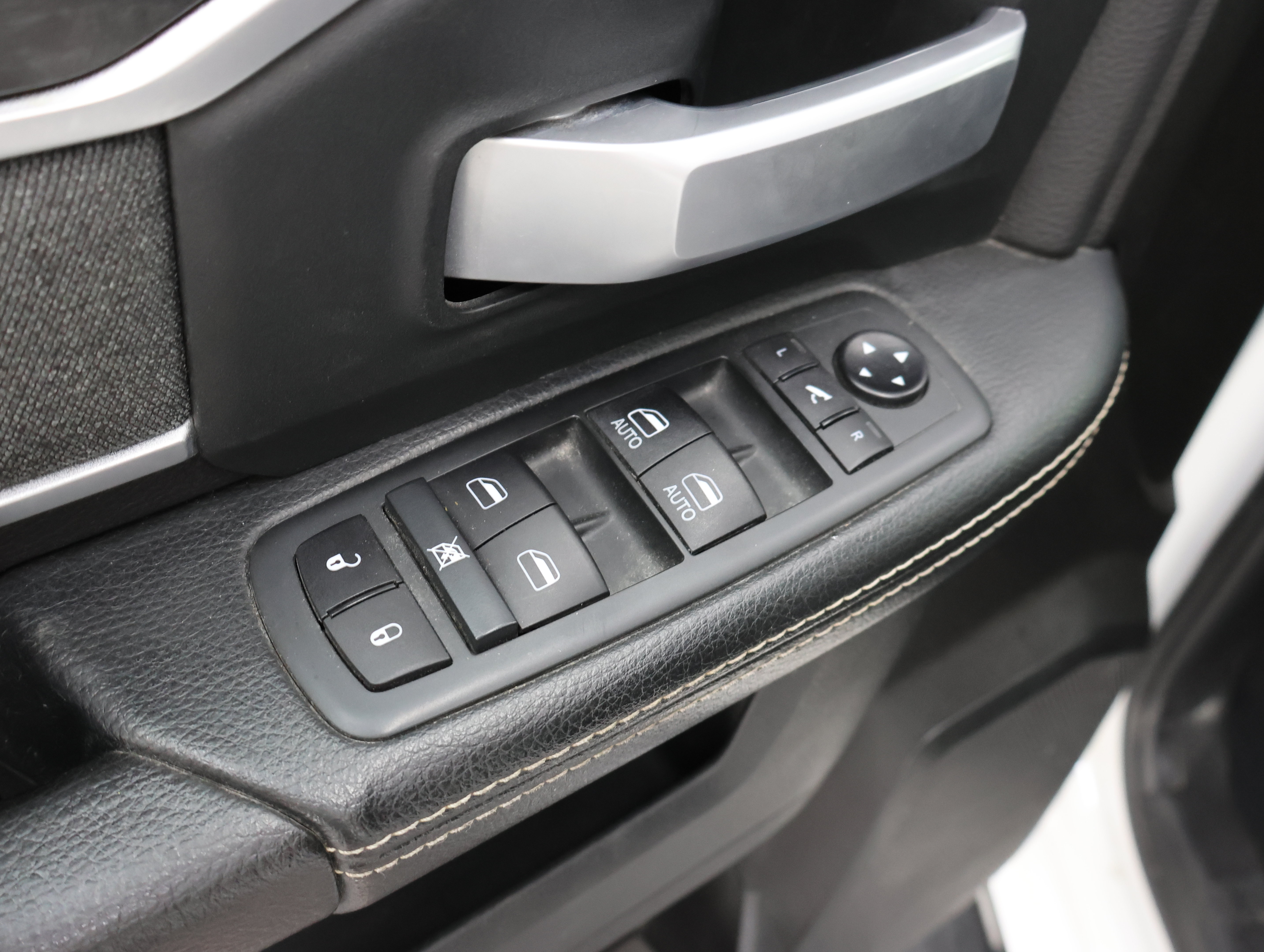 Used 2020 RAM 2500 Big Horn w/ Level 1 Equipment Group AWD/4WD image 38
