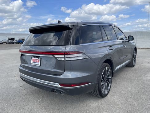 Used 2024 Lincoln Aviator Reserve w/ Equipment Group 201A AWD/4WD image 4