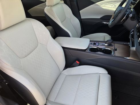 New 2026 Lexus RX 350 AWD image 9