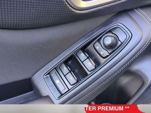 Used 2021 Subaru Forester Premium image 13