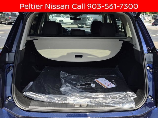 New 2026 Nissan Rogue Dark Armor FWD image 6