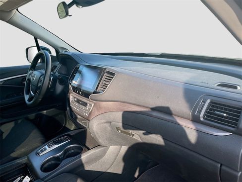 Used 2023 Honda Ridgeline Sport image 26