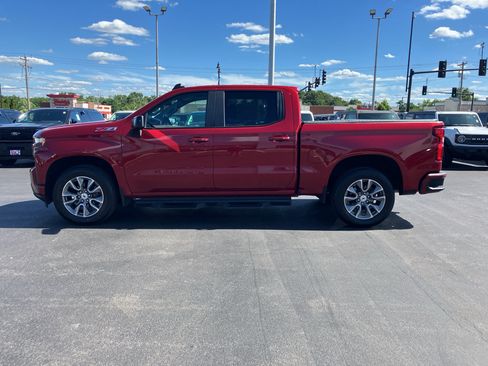 Used 2019 Chevrolet Silverado 1500 RST AWD/4WD image 3