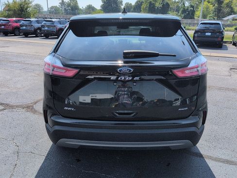 Used 2024 Ford Edge SEL AWD/4WD image 6