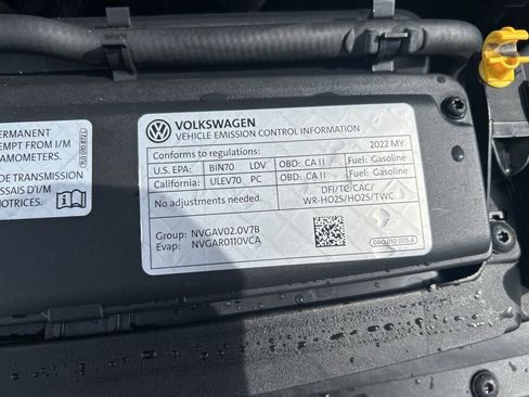 Used 2022 Volkswagen Golf R image 56