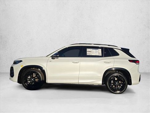 New 2026 Volkswagen Tiguan SE R-Line image 7