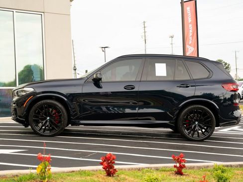 Used 2022 BMW X5 xDrive40i w/ M Sport Package AWD/4WD image 23