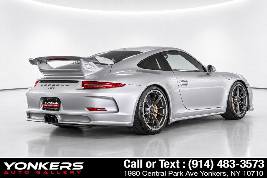 Used 2014 Porsche 911 GT3 RWD image 6