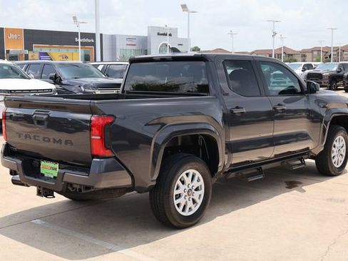 Used 2025 Toyota Tacoma SR5 RWD image 6
