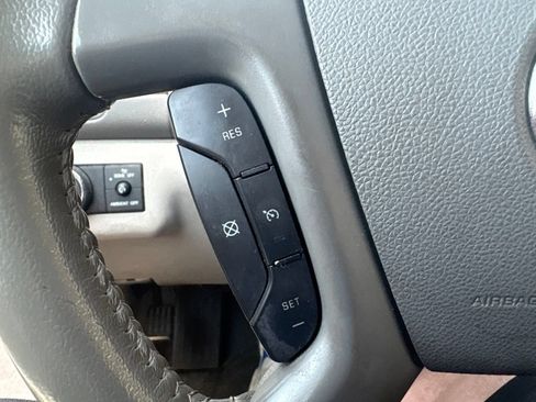 Used 2013 Buick Enclave Premium w/ Trailering Provision Package AWD/4WD image 19