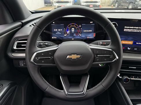 New 2026 Chevrolet Traverse LT image 12