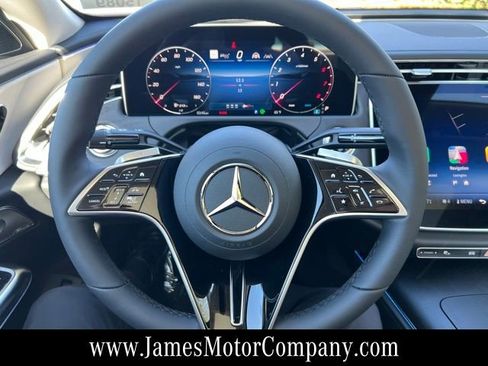 New 2026 Mercedes-Benz E 350 4MATIC Sedan image 14