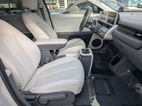 Certified 2023 Hyundai Ioniq 5 SEL image 32