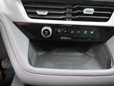 New 2026 Ford Explorer Active image 39