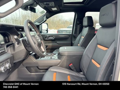 New 2026 GMC Sierra 2500 AT4 w/ AT4 Premium Plus Package image 9