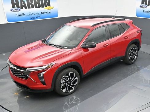 New 2026 Chevrolet Trax RS w/ Driver Confidence Package image 22