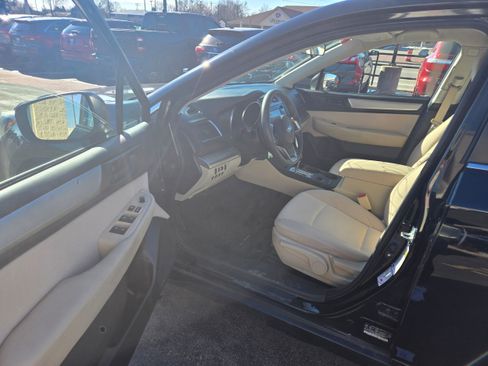 Used 2018 Subaru Outback 2.5i image 5