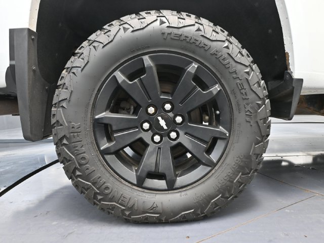 Used 2018 Chevrolet Colorado Z71 AWD/4WD image 10