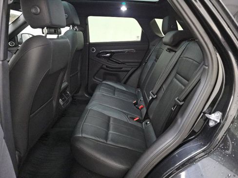Used 2022 Land Rover Range Rover Evoque R-Dynamic S image 7