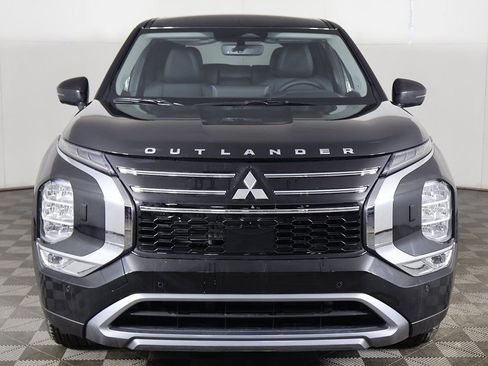 New 2026 Mitsubishi Outlander SE AWD/4WD image 12