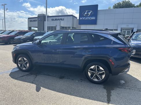 Certified 2025 Hyundai Tucson SEL AWD/4WD image 6