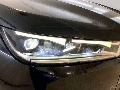 Used 2024 BMW iX xDrive50 w/ Premium Package AWD/4WD image 27