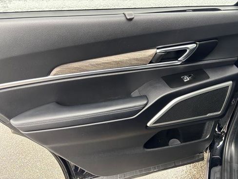 Certified 2022 Kia Telluride EX w/ EX Premium Package image 14