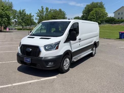 Used 2023 Ford Transit 250 Low Roof w/ Exterior Upgrade Package RWD image 38