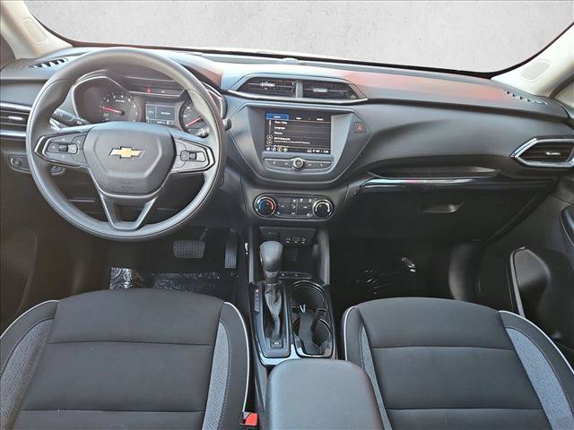 Used 2023 Chevrolet TrailBlazer LT FWD image 22