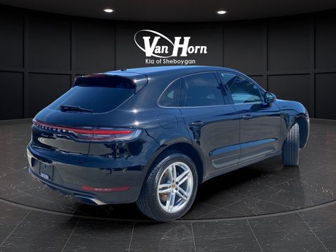Used 2021 Porsche Macan AWD/4WD image 7