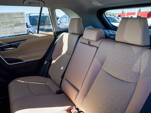 New 2025 Toyota RAV4 XLE image 21