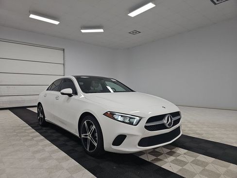Used 2022 Mercedes-Benz A 220 4MATIC w/ Premium Package Lite image 3