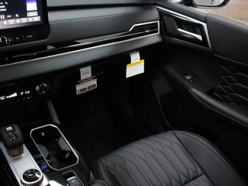 New 2026 Mitsubishi Outlander SEL image 22